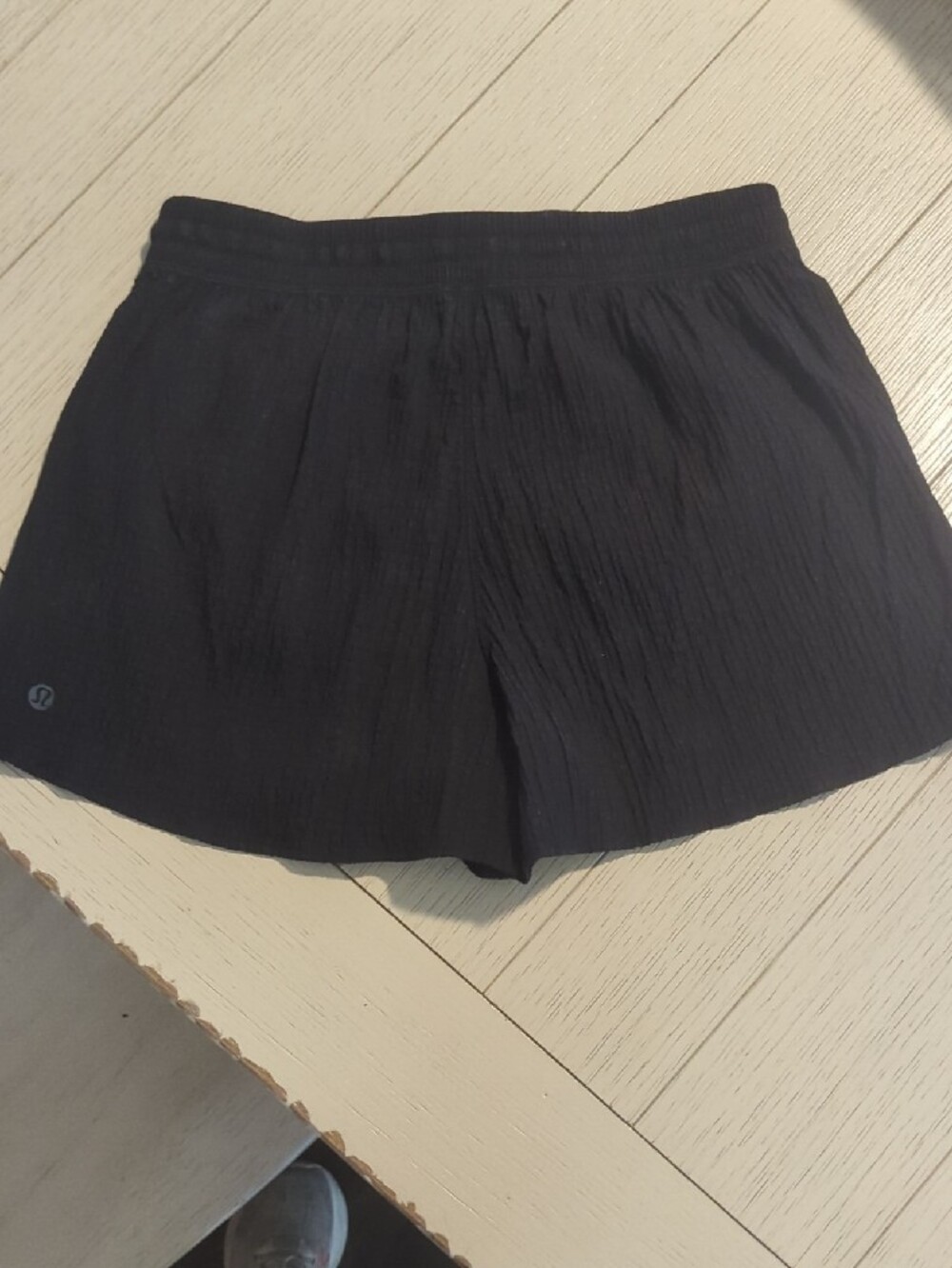 Lululemon Split Textured Run Short 2.5 - Picture 5 of 5
